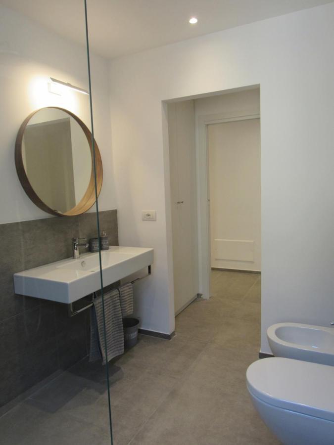 Make A Wish - Near The Center With Private Parking Apartment Como Exterior foto